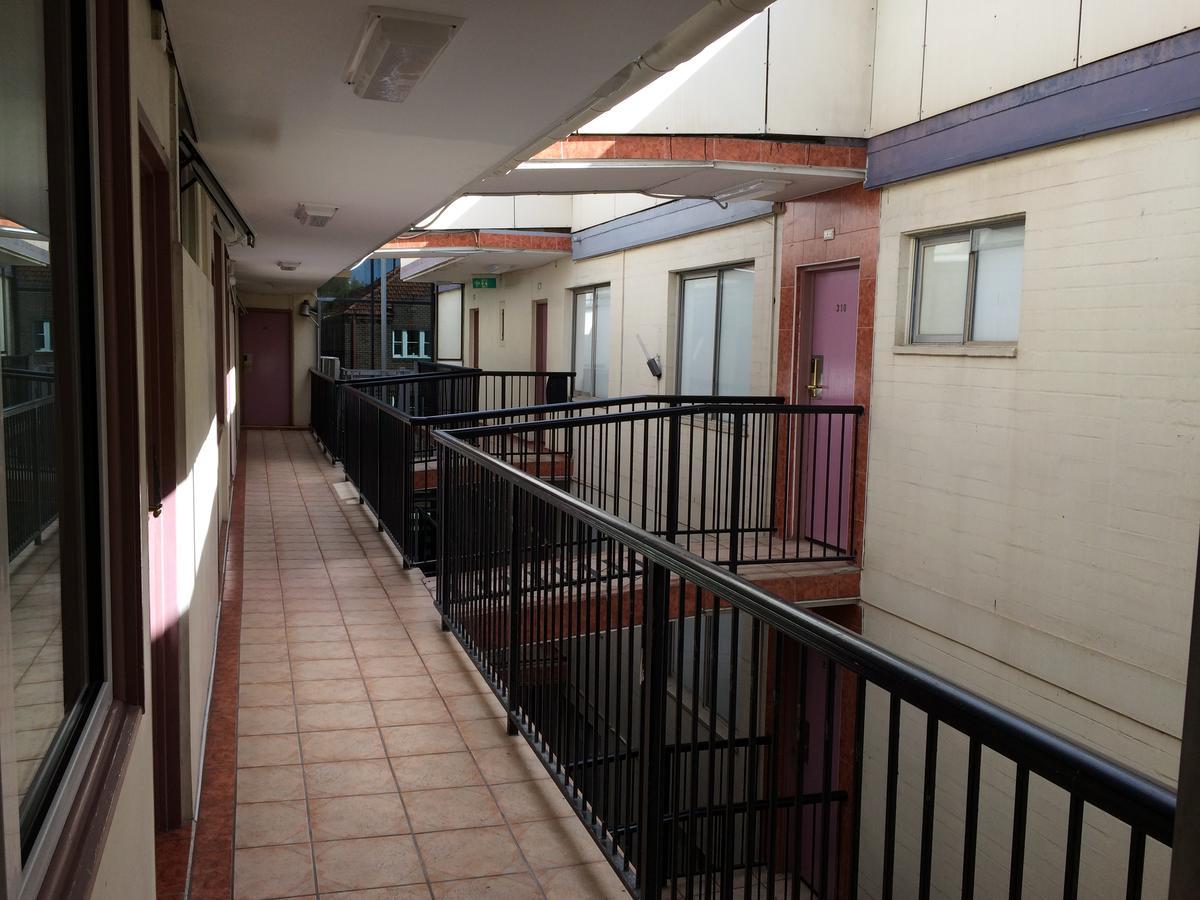 Edgecliff Lodge Motel Sidney Exterior foto