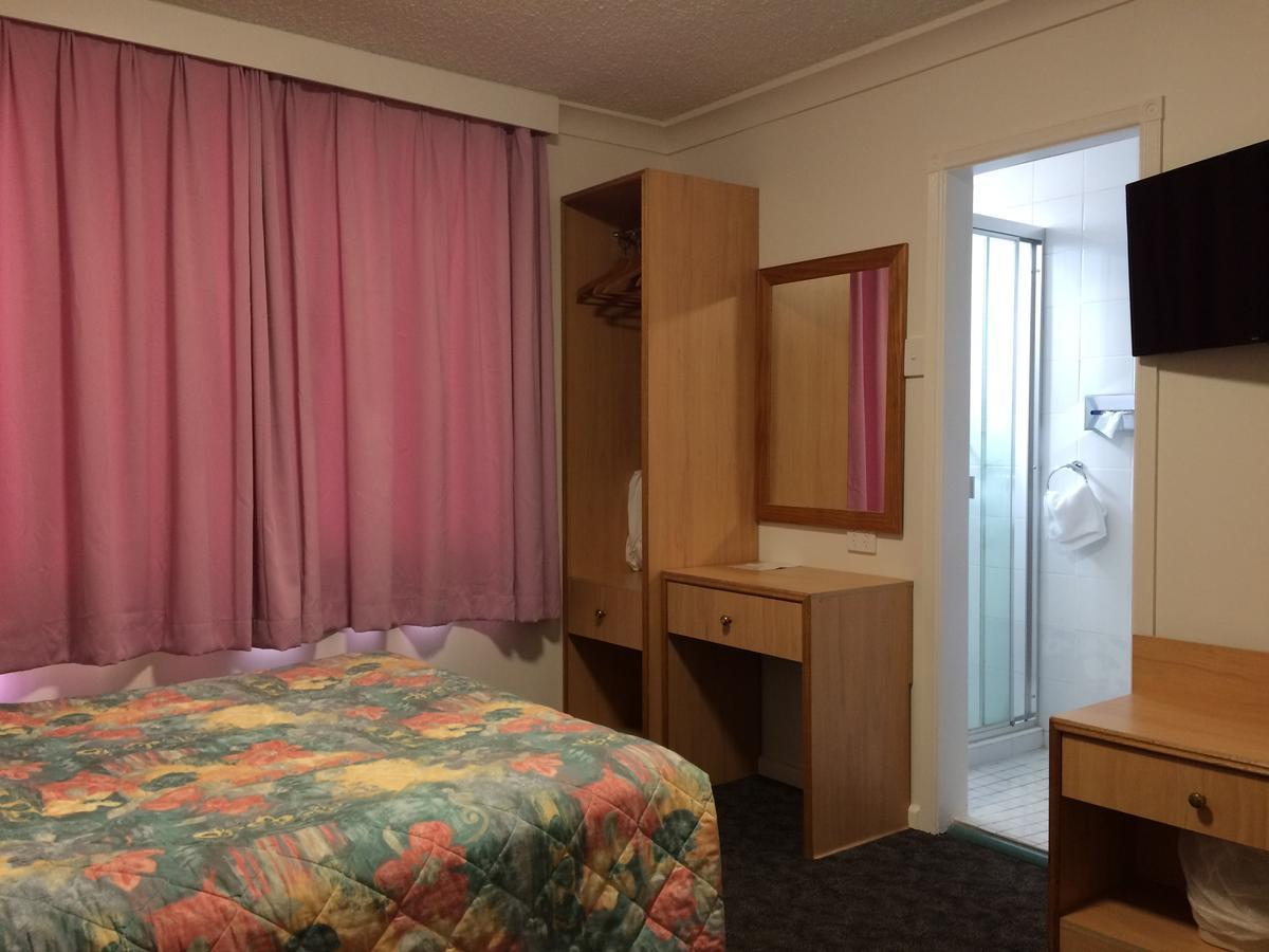 Edgecliff Lodge Motel Sidney Exterior foto
