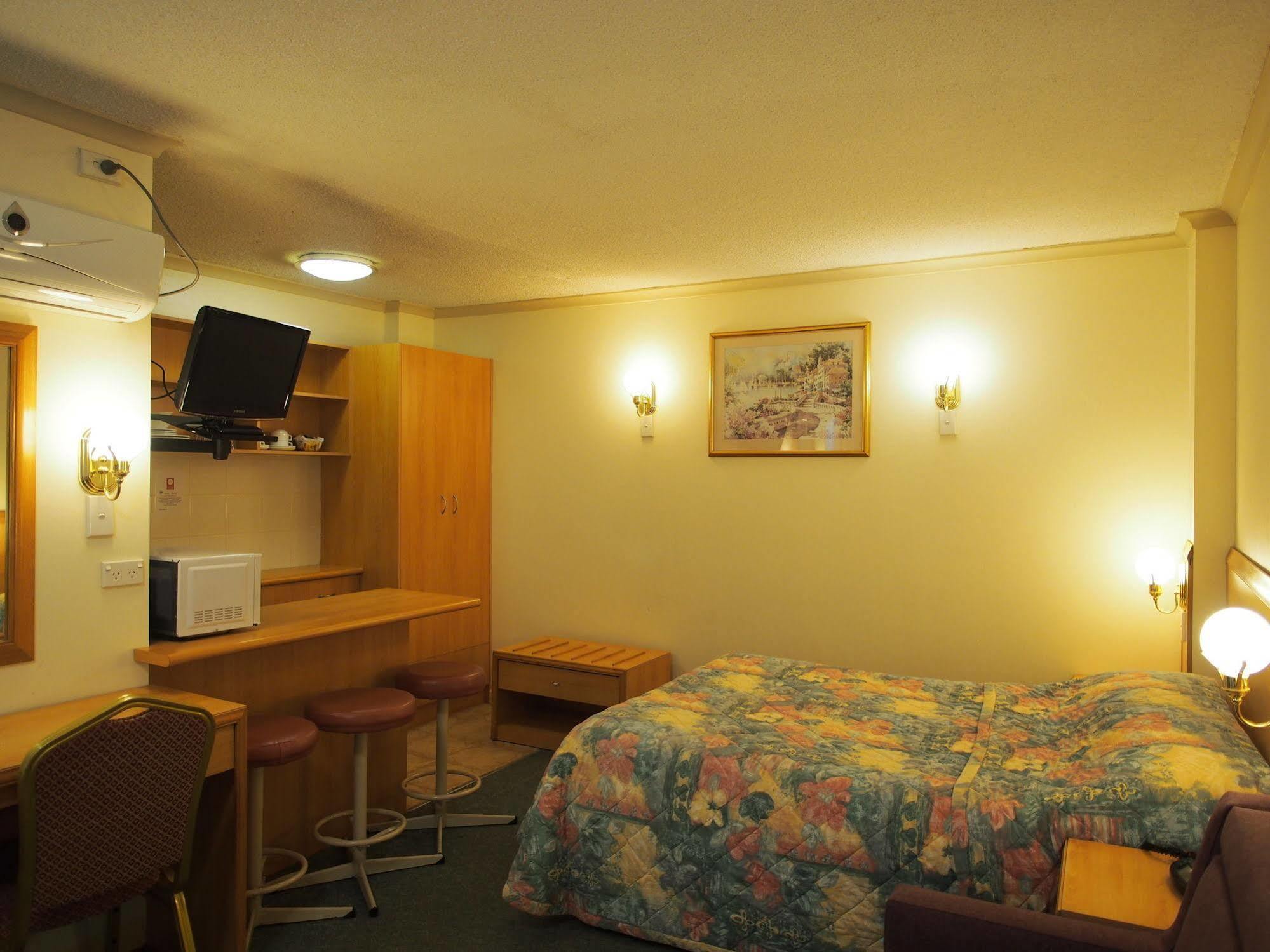 Edgecliff Lodge Motel Sidney Exterior foto